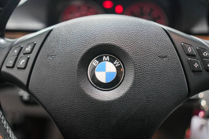 2006 BMW 3 Series 330i