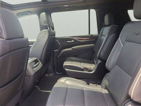 2023 Cadillac Escalade ESV Premium Luxury