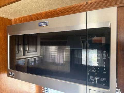 2013 KZ Stoneridge 36' 5th wheel 4 slides