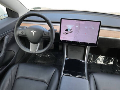 2019 Tesla Model 3 Mid Range