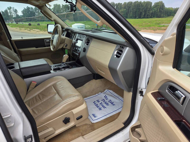 2011 Ford Expedition XLT
