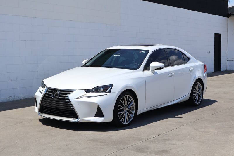 2018 Lexus IS 300