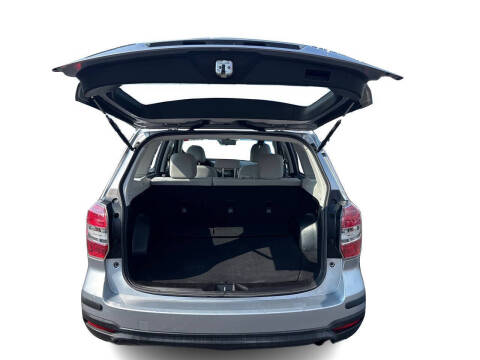 2014 Subaru Forester 2.5i