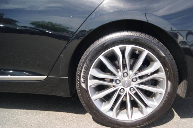 2015 Hyundai Genesis