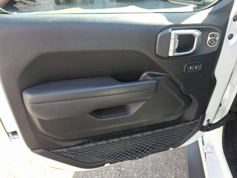 2022 Jeep Gladiator Altitude