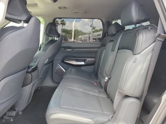 2026 Kia EV9 Light Long Range