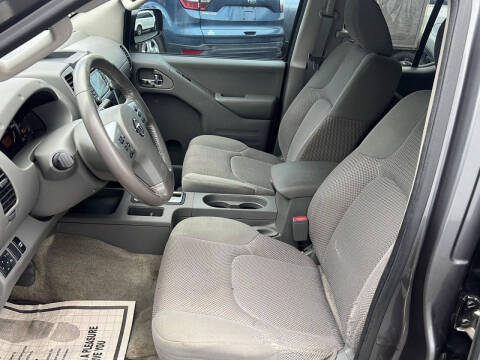 2016 Nissan Frontier SV