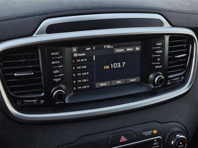 2019 Kia Sorento LX V6