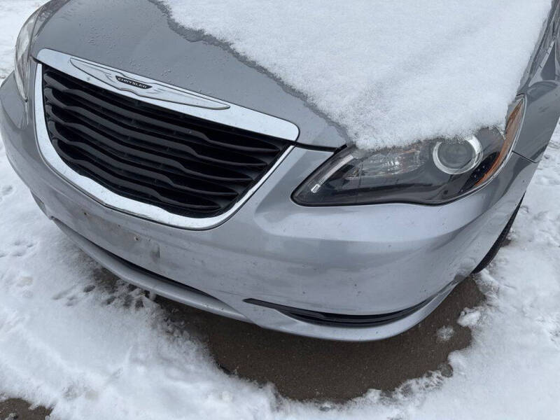 2013 Chrysler 200 Limited