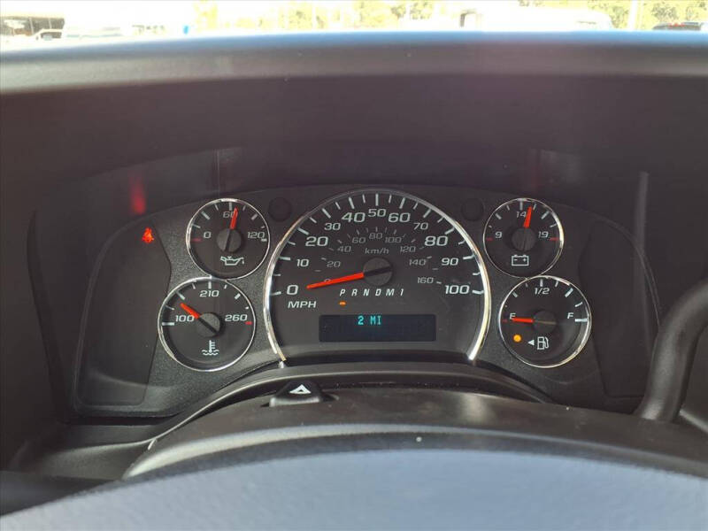 2025 Chevrolet Express 2500