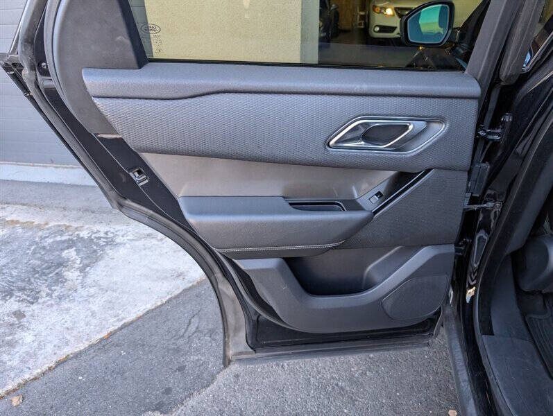 2019 Land Rover Range Rover Velar D180 S