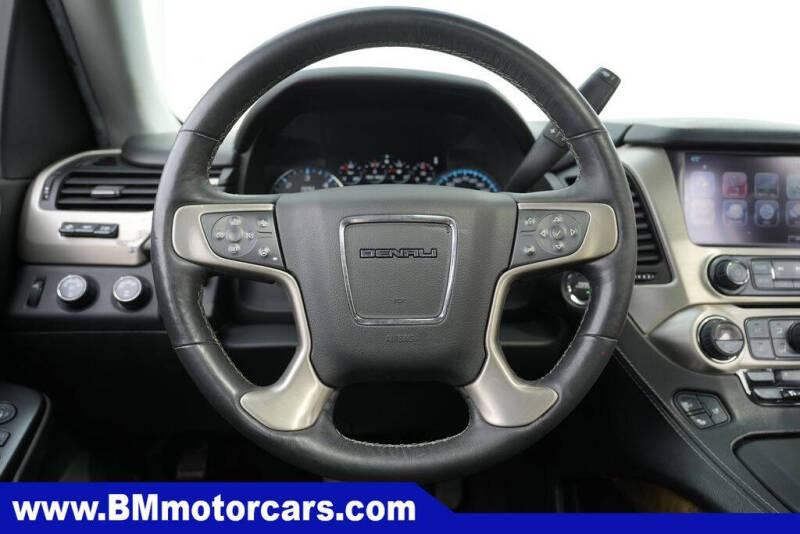 2017 GMC Yukon Denali