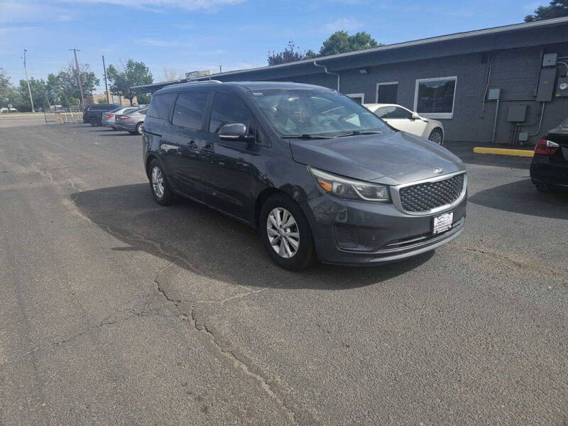 2015 Kia Sedona LX