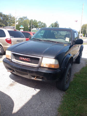 2003 GMC Sonoma for sale at New Start Motors LLC in Montezuma IN