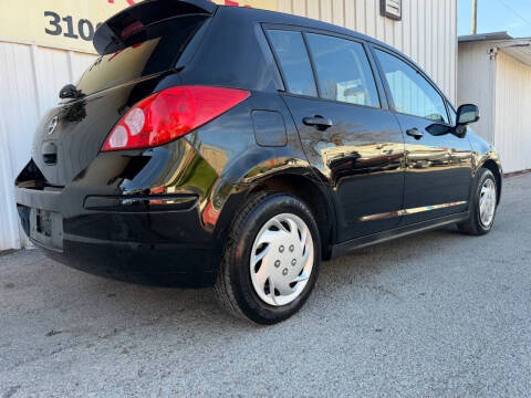 2012 Nissan Versa 1.8 S