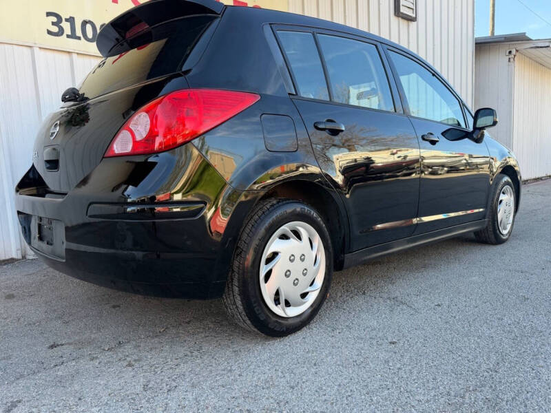 2012 Nissan Versa 1.8 S