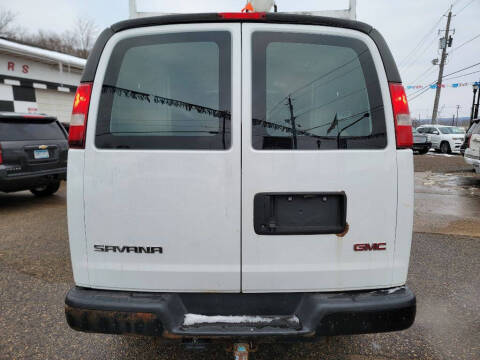 2017 GMC Savana 3500