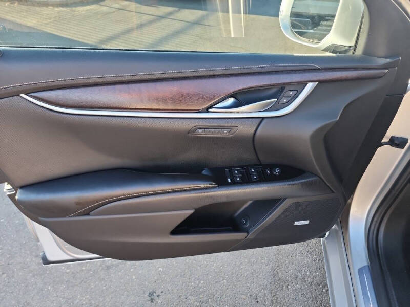 2019 Cadillac XTS Luxury