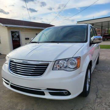 2012 Chrysler Town and Country for sale at Adan Auto Credit in Effingham IL
