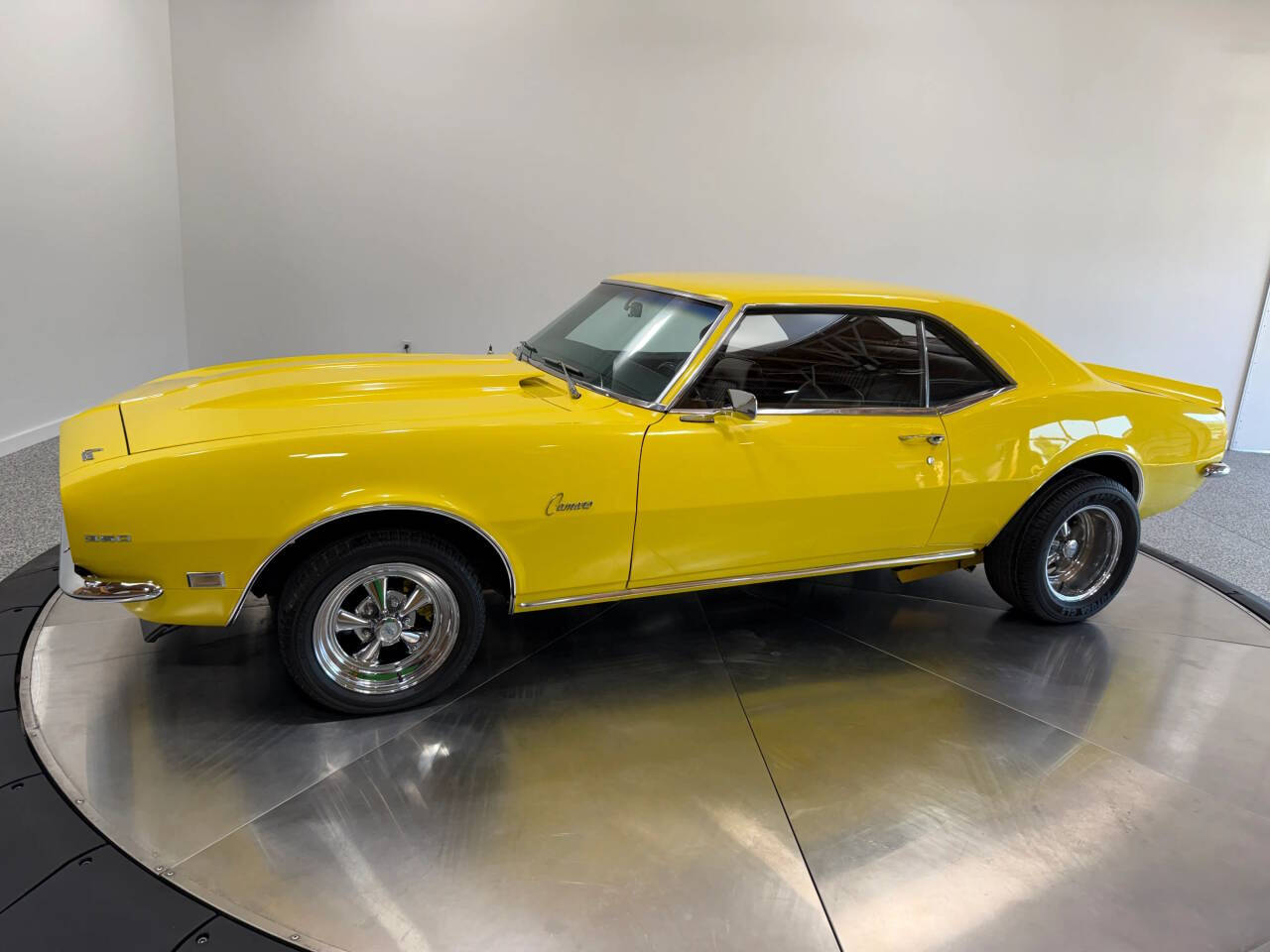 1968 Chevrolet Camaro 10