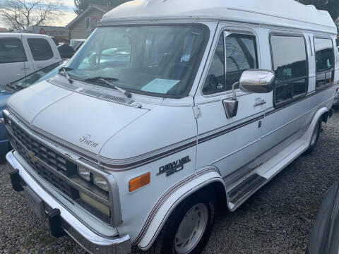1992 Chevrolet Chevy Van for sale at Trocci's Auto Sales in West Pittsburg PA