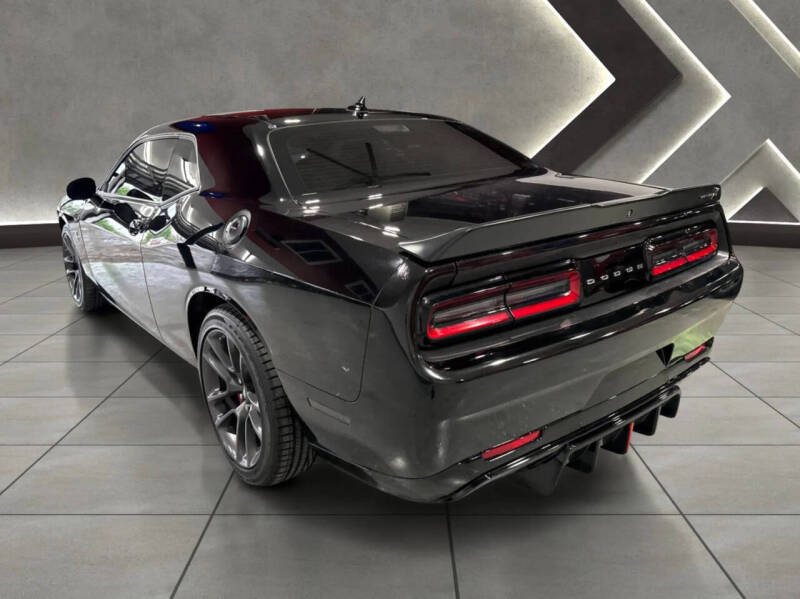 2022 Dodge Challenger