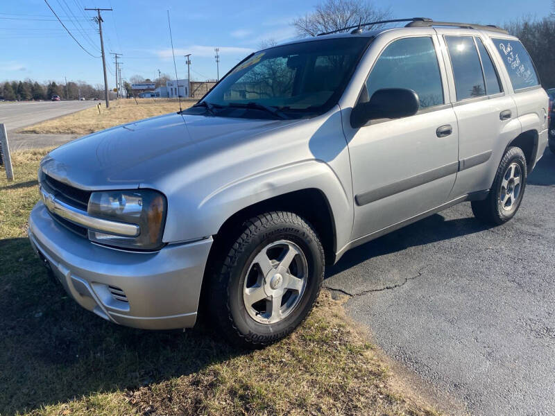 2005 Chevrolet TrailBlazer for sale at Budjet Cars in Michigan City IN