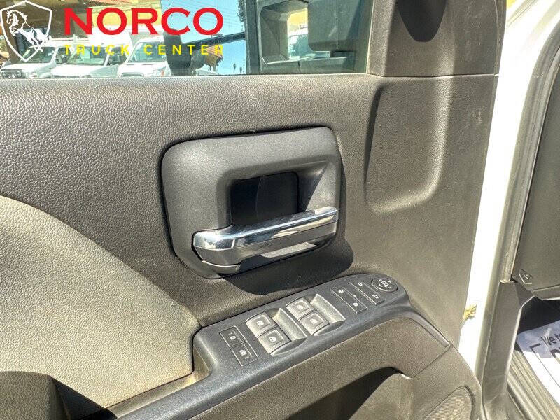 2021 Chevrolet Silverado 5500HD