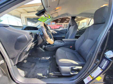 2017 Toyota Prius Two