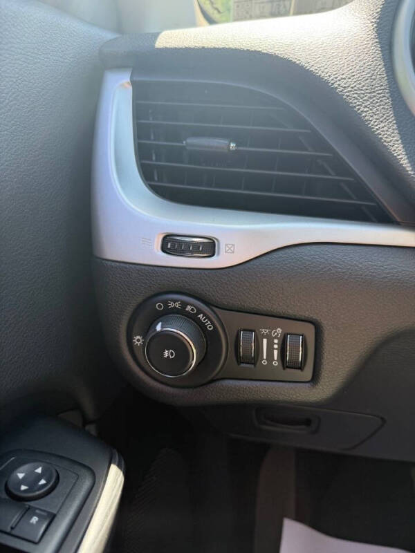 2015 Jeep Cherokee Trailhawk