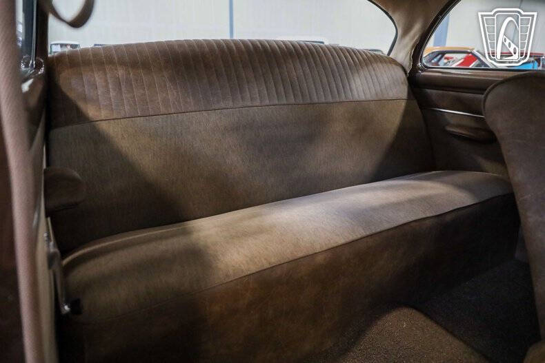 1954 Ford Crestline