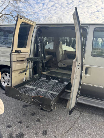 2006 Ford E-Series E-150 XL