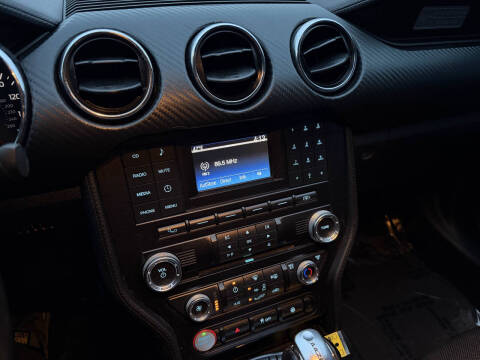 2015 Ford Mustang V6