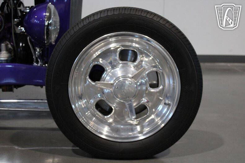 1933 Ford F-100