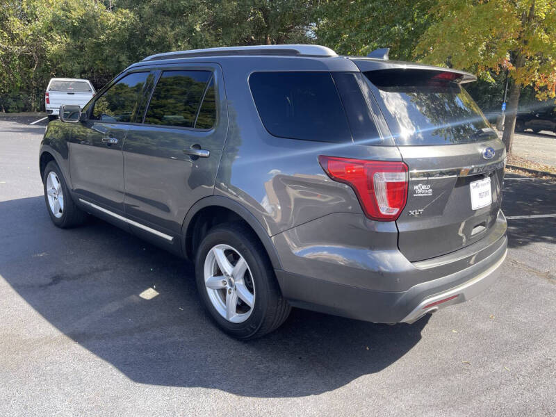 2017 Ford Explorer XLT