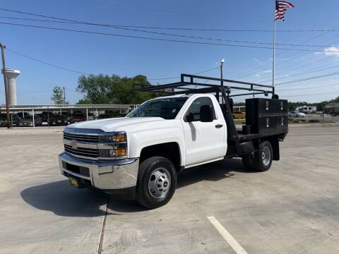 2017 Chevrolet Silverado 3500HD CC for sale at Bostick's Auto & Truck Sales LLC in Brownwood TX