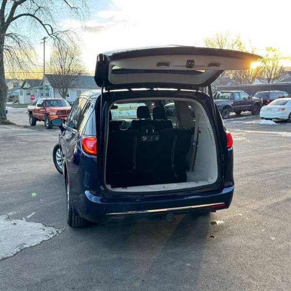 2018 Chrysler Pacifica Touring Plus