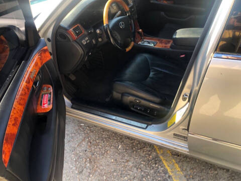 2005 Lexus LS 430