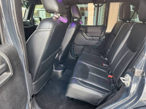 2017 Jeep Wrangler Unlimited Smoky Mountain