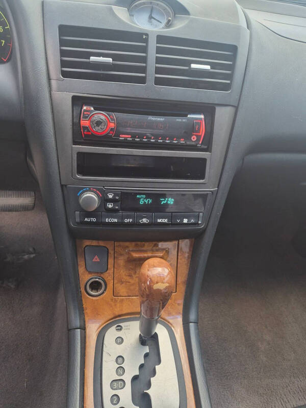 2004 Infiniti I35