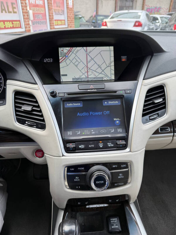 2014 Acura RLX w/Advance