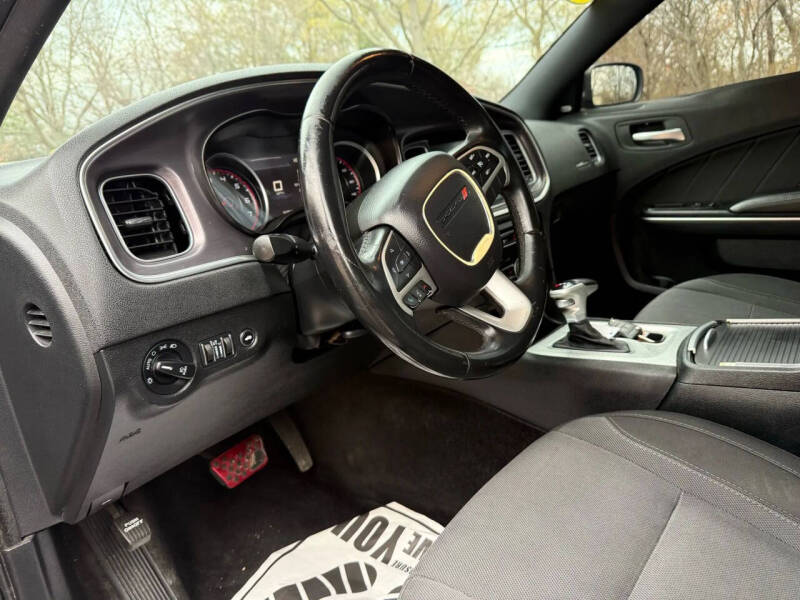 2016 Dodge Charger SXT