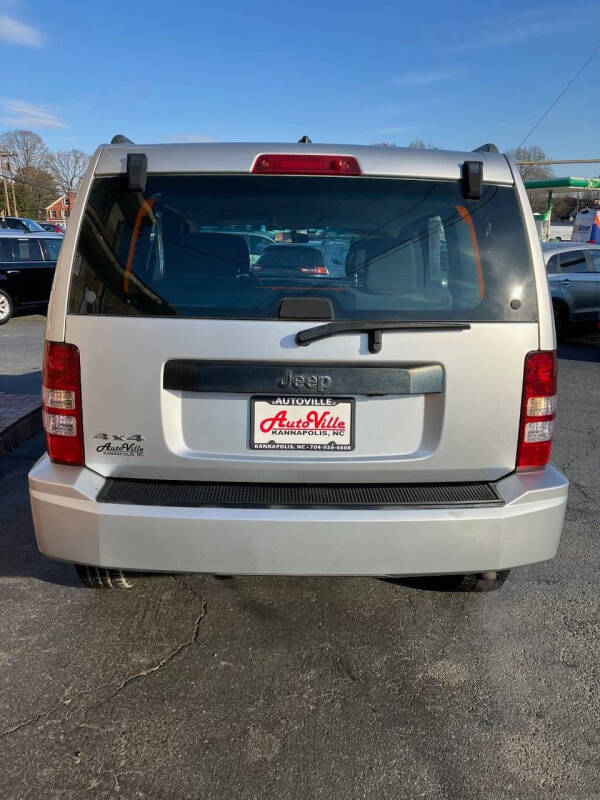 2010 Jeep Liberty Sport
