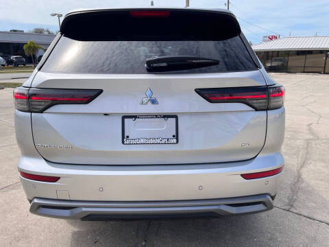 2025 Mitsubishi Outlander SE