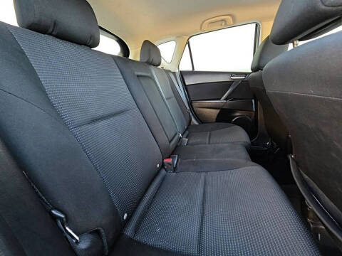 2012 Mazda MAZDA3 i Touring