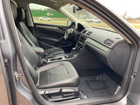 2014 Volkswagen Passat 2.0L TDI SE