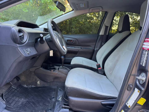 2016 Toyota Prius c