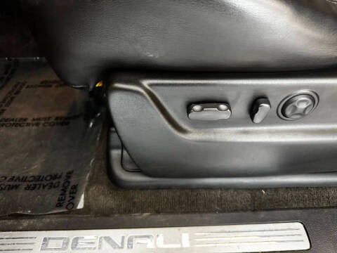 2009 GMC Yukon Denali