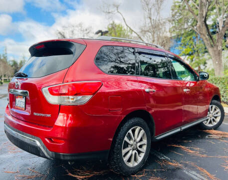 2015 Nissan Pathfinder S