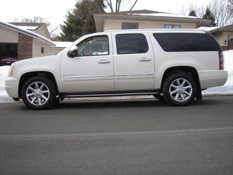 2013 GMC Yukon XL for sale at Gesswein Auto Sales in Shakopee MN